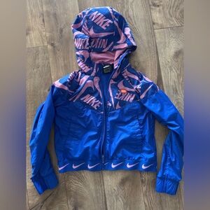 NIKE Windrunner crop Jacket Size Large Print NSW WR JACKET / 3 for $25